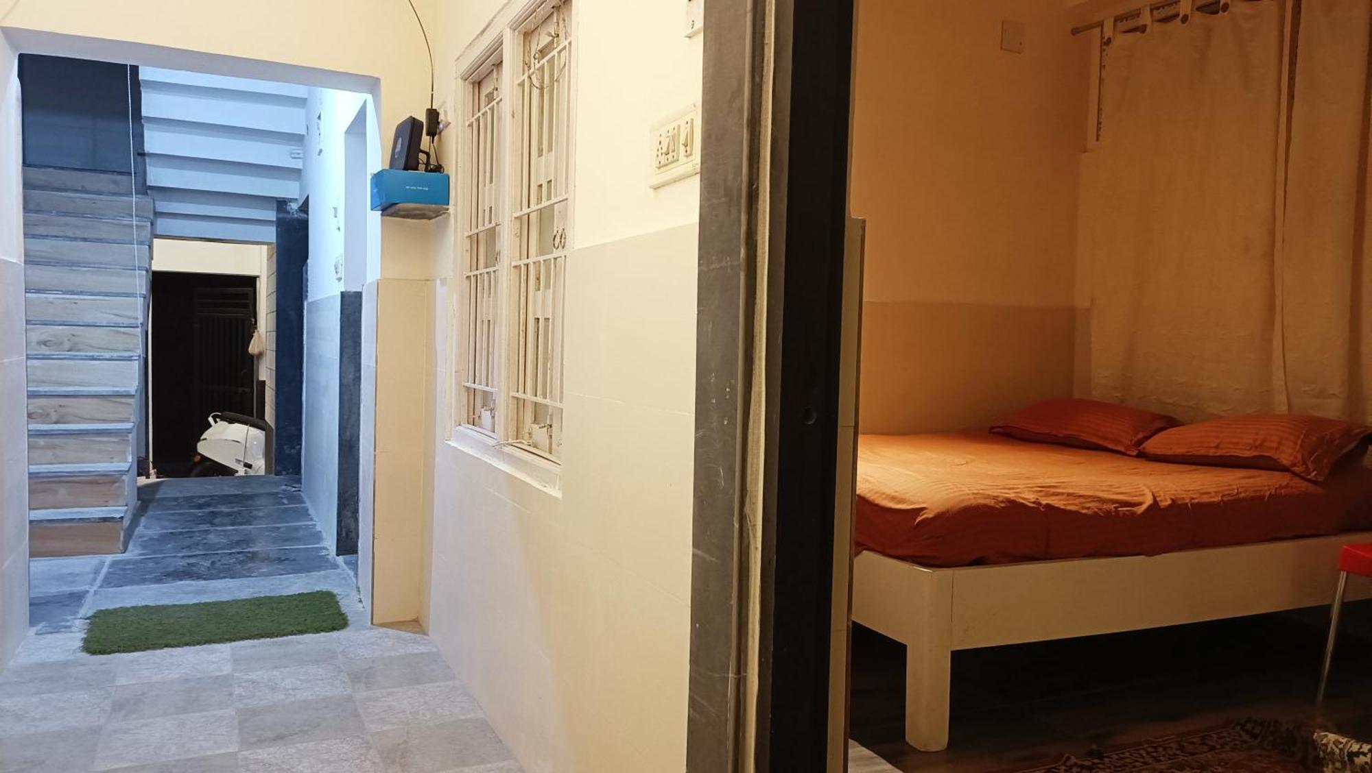 Nirman Homestay 5 Minutes Walk To Beach Puri Kültér fotó