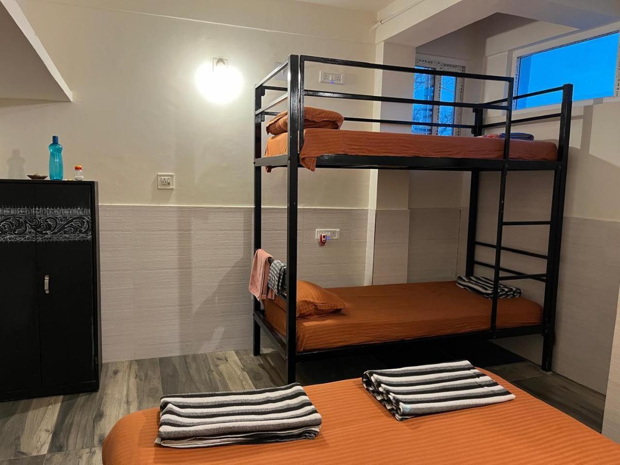 Nirman Homestay 5 Minutes Walk To Beach Puri Kültér fotó